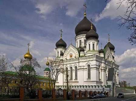 Церкви Москвы: святыни и духовные места