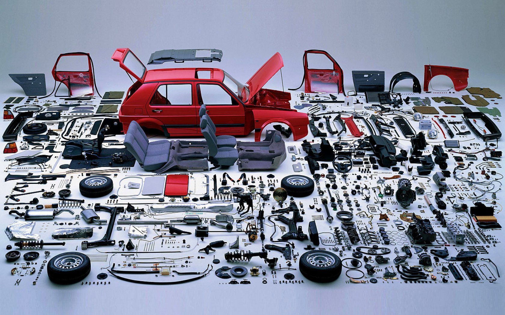 Бизнес по продаже автомобильных деталей: как работать в виртуальном пространстве?