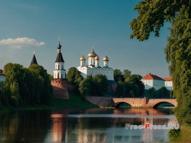 Церковь Спаса на Ковалеве - восстановленный памятник XIV века. Великий Новгород