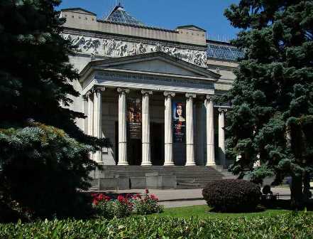 Музей изобразительных искусств имени А. С. Пушкина: шедевры мирового искусства под открытым небом