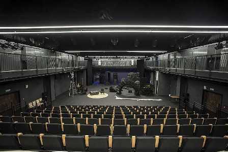 Театр имени Вахтангова: интеллектуальное искусство на сцене