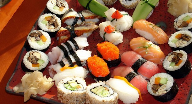 Доставка суши на дом - выгодно ли?